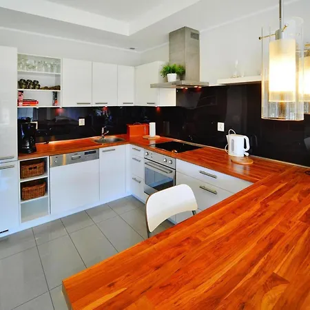 Comfortable Apartment, Ground Floor, Balcony Appartamento Grzybowo (West Pomeranian)