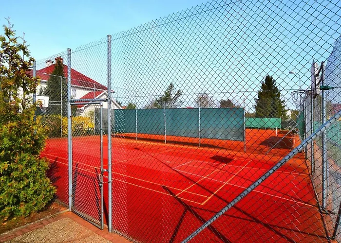 Comfortable Apartment, Ground Floor, Balcony